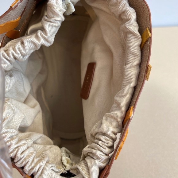 NWT Mersi Vegan Leather Kara Bucket Bag, Brown - Picture 7 of 7